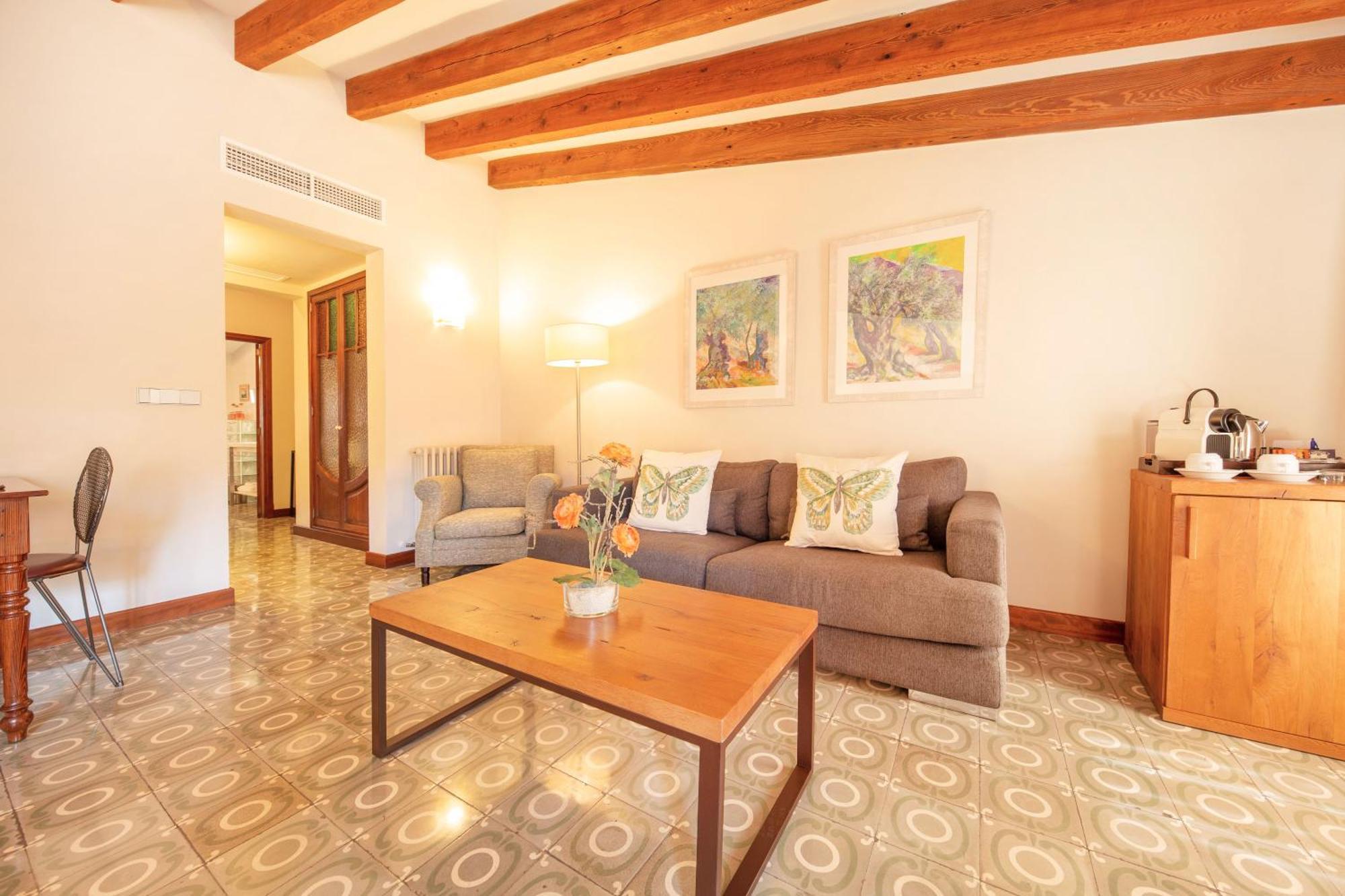 Hotel Y Apartamentos Des Puig Deià Kültér fotó