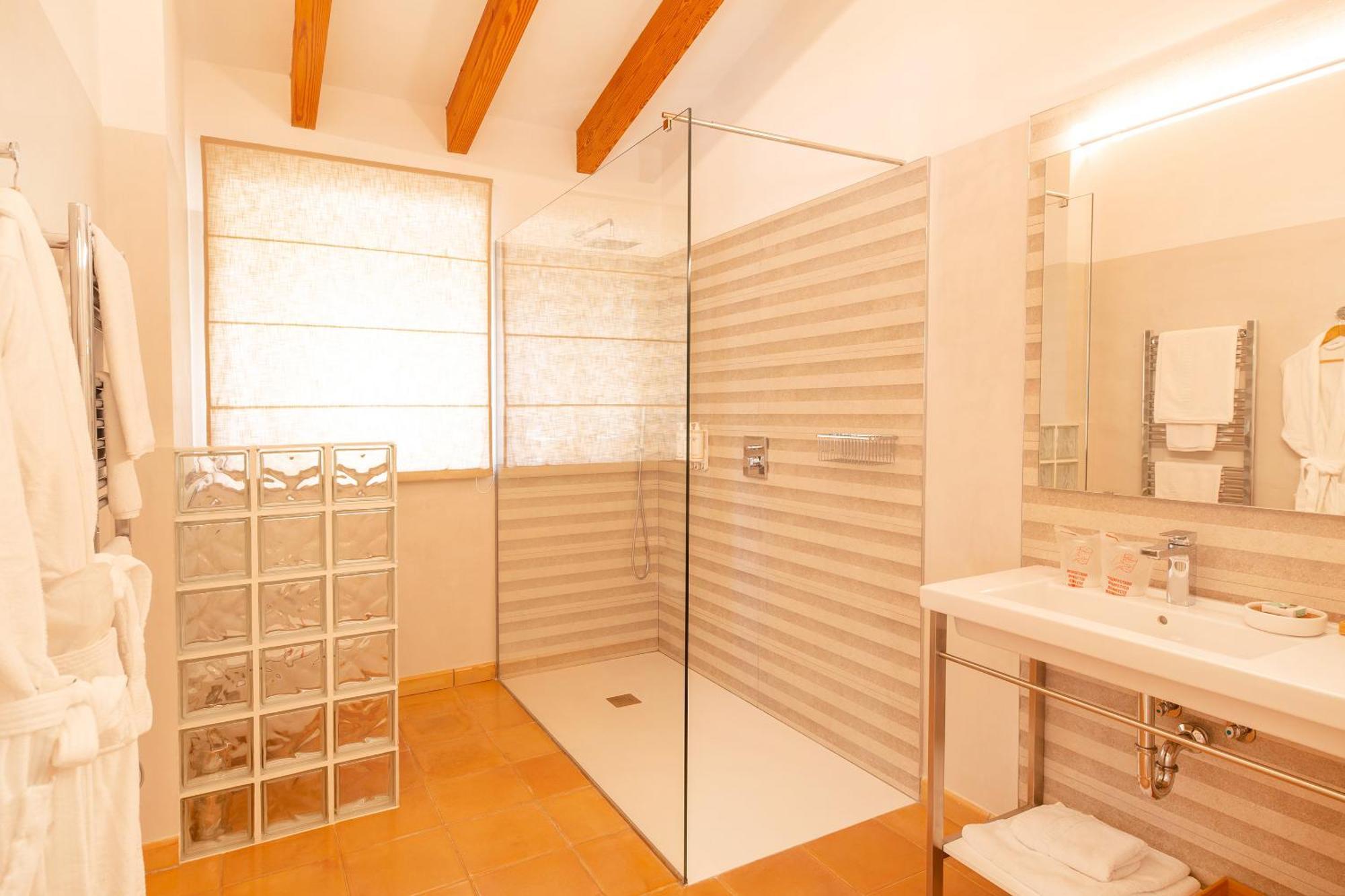 Hotel Y Apartamentos Des Puig Deià Kültér fotó