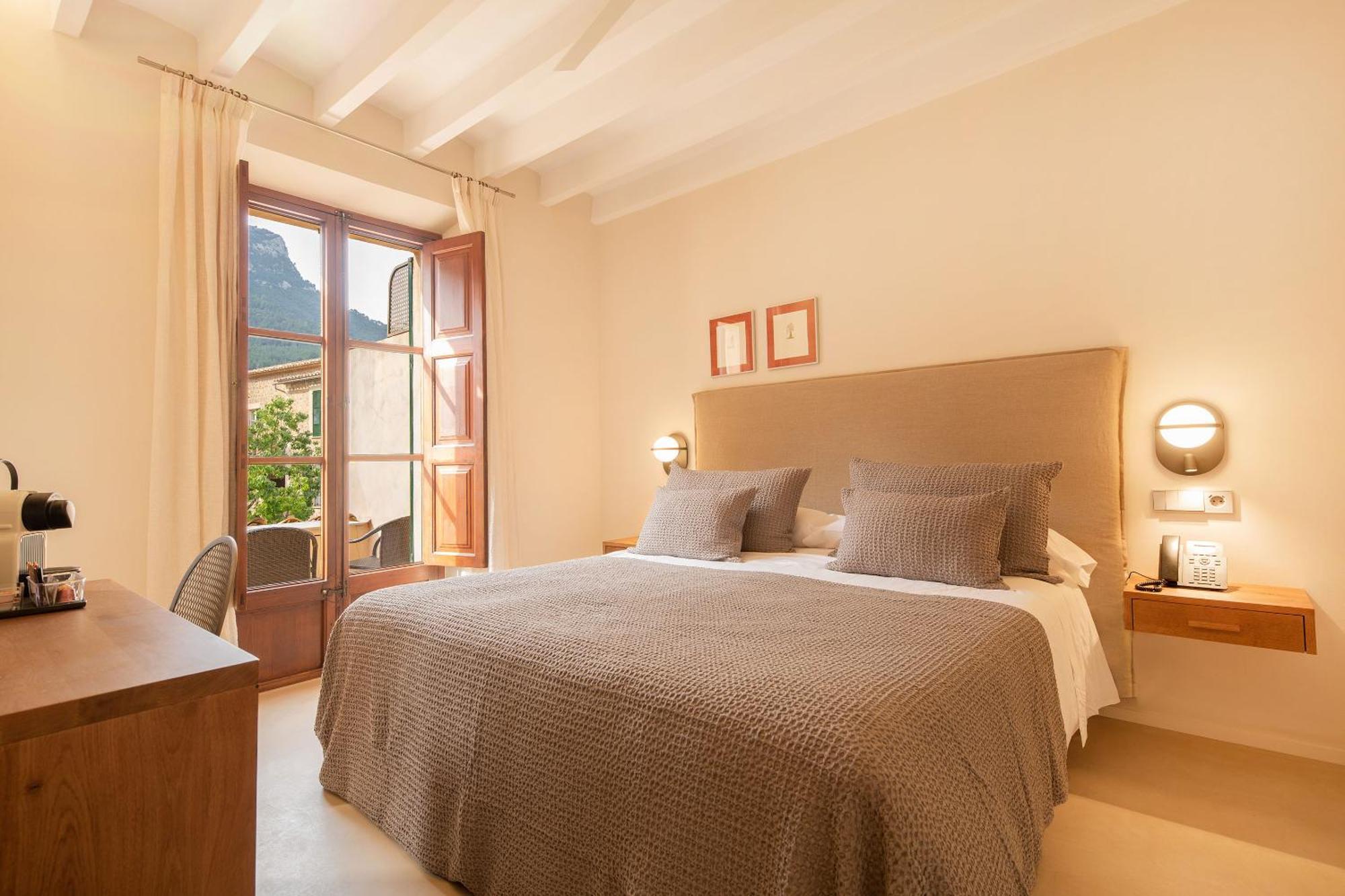 Hotel Y Apartamentos Des Puig Deià Kültér fotó